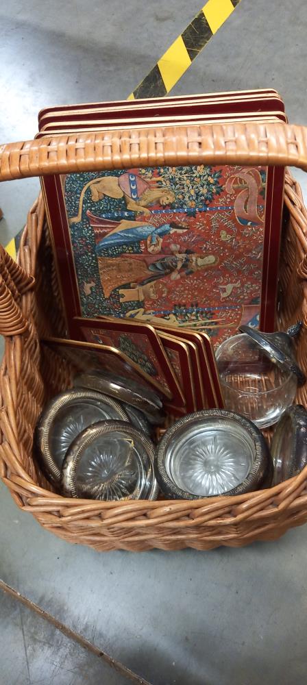 A wicker basket with glass and silver plate coasters plus placemats and Royal Worcester Evesham ware - Image 3 of 3