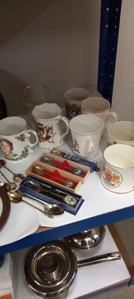 A quantity of royalty commemorative ware, including plates, cups, spoons and a money box - Image 4 of 4