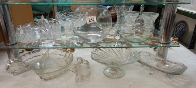 A good lot of glassware