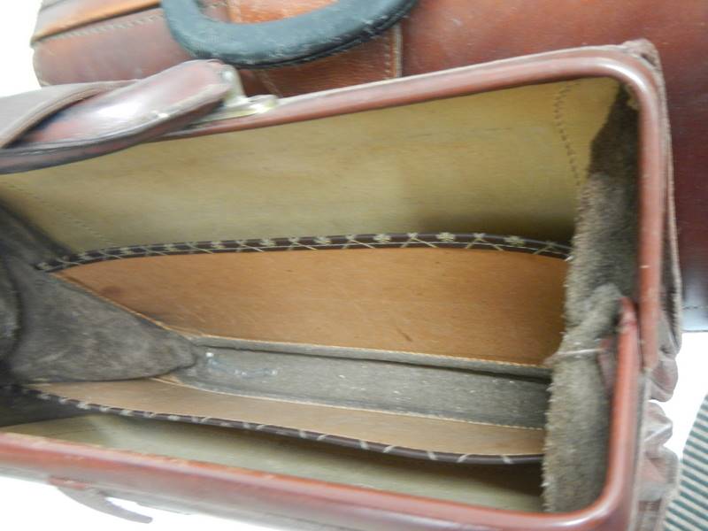 Two leather briefcases. - Image 2 of 4