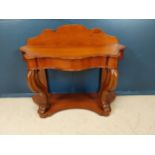 19th C. mahogany console table raised on cabriole legs and platform base {94 cm H x 115 cm W x 50 cm