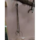 19th C. wrought iron toasting fork and wire toasting fork. {40 cm L}. {43 cm L}
