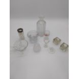 Collection of miscellaneous glassware {Decanter 20 cm H}.