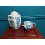 Two pieces of Oriental blue and white ceramics {20 cm, 7 cm & 5 cm H}.