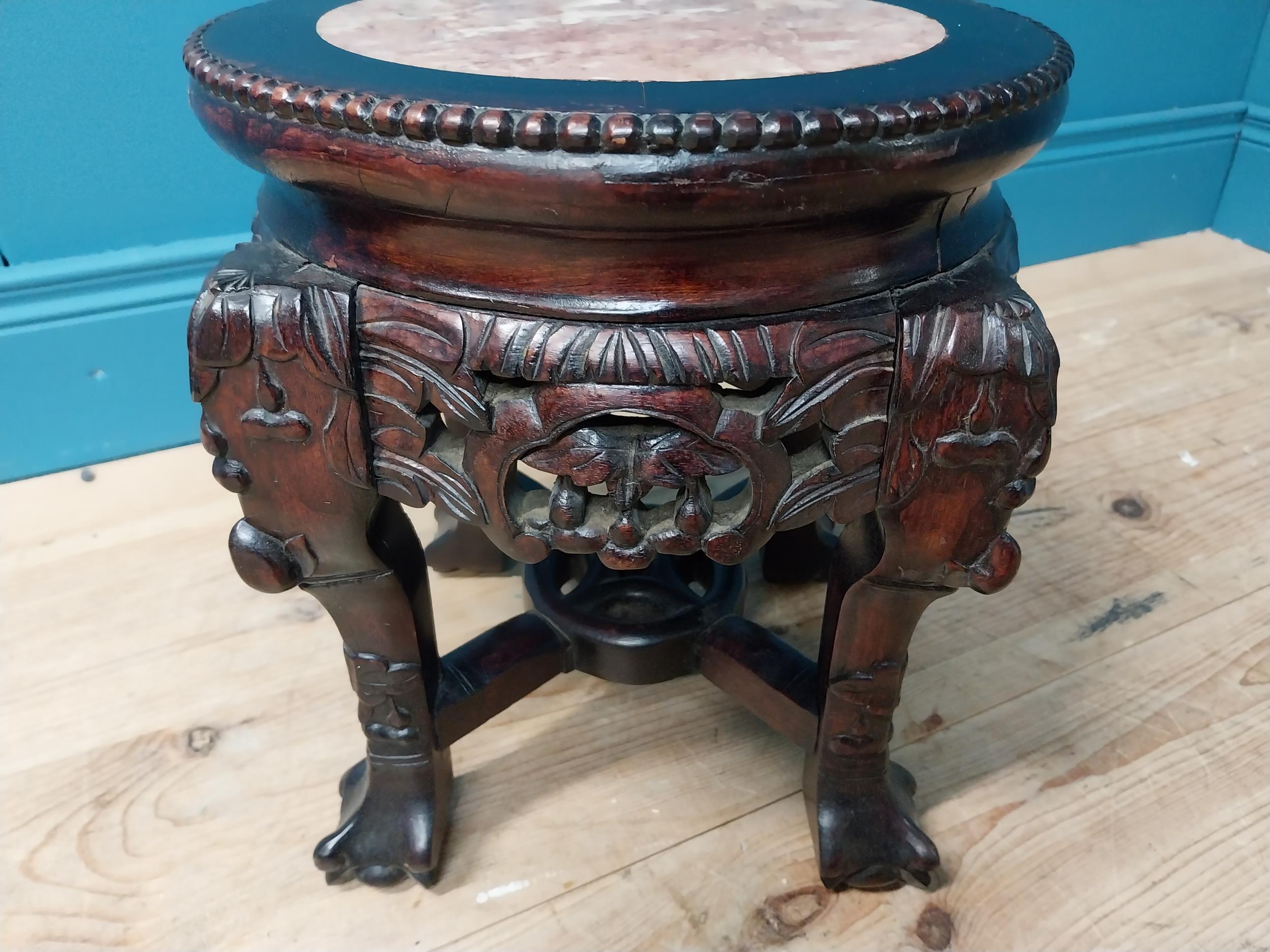 Carved hardwood jardiniere stand with inset marble top in the Chinese style. {34 cm H x 30 cm Diam} - Image 4 of 5