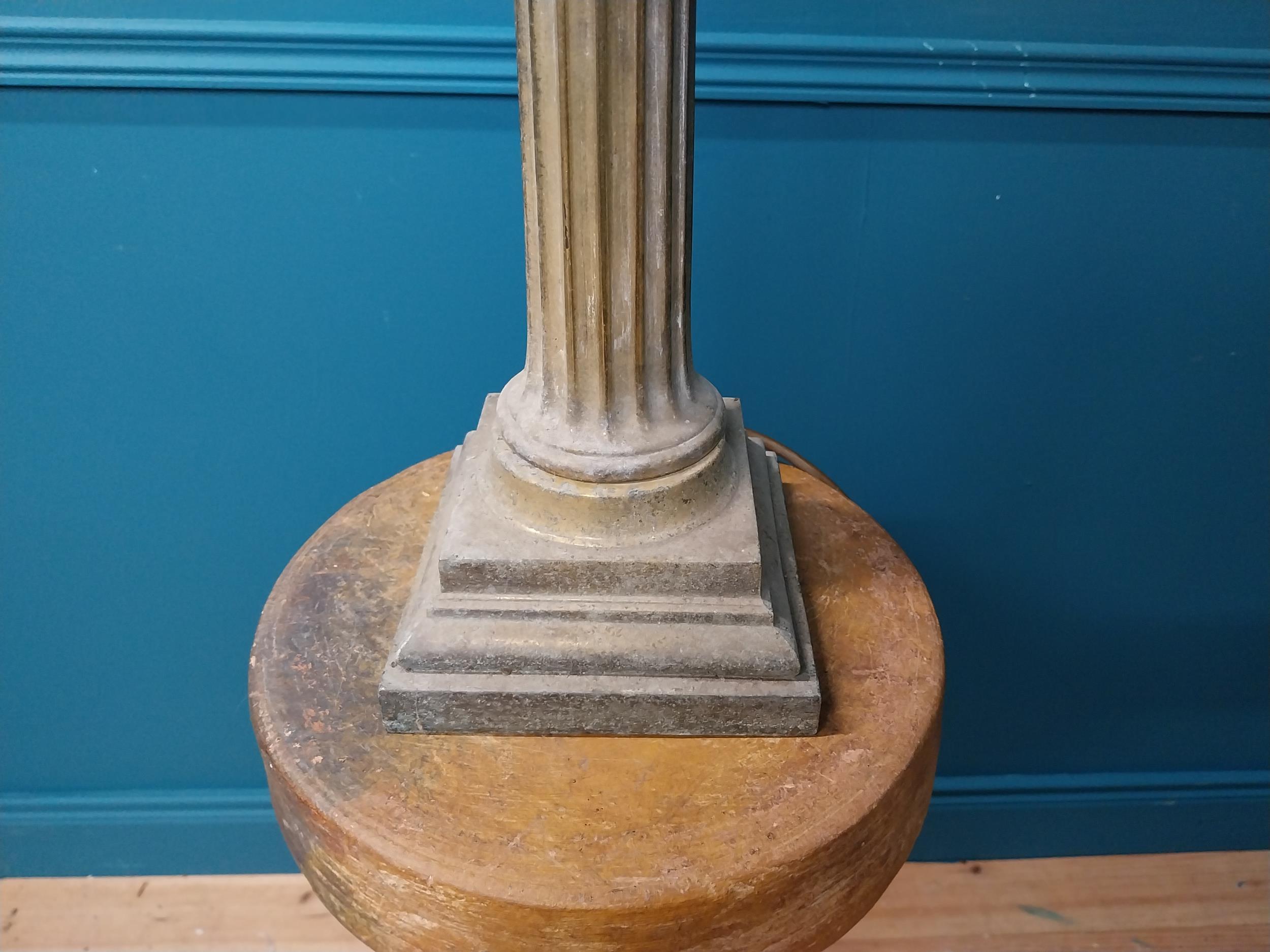Brass Corinthian column lamp base. {61 cm H x 15 cm W x 15 cm D}. - Image 4 of 4