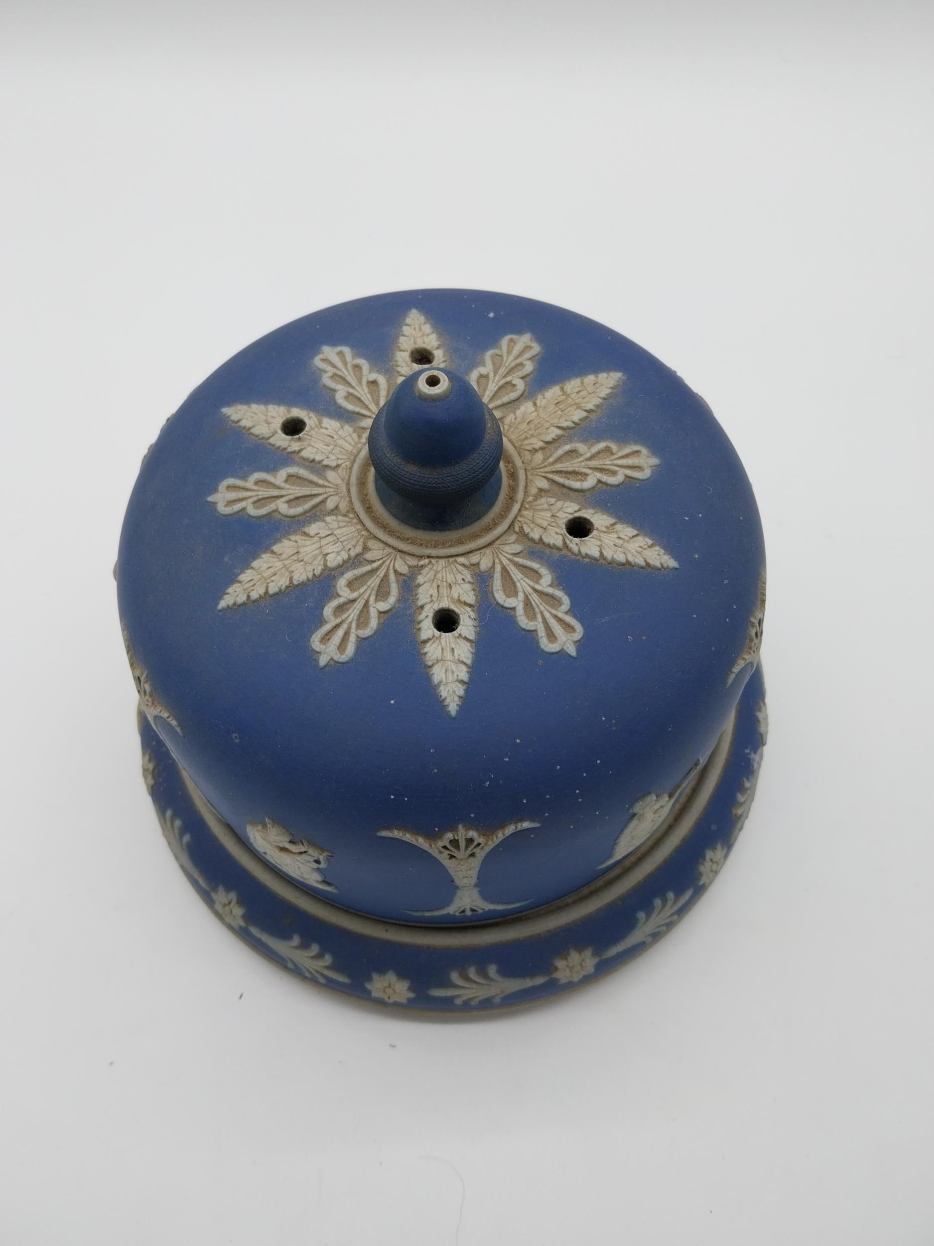 19th C. blue and white stoneware cheese dish {17 cm H x 19 cm Dia.}. - Image 2 of 3
