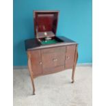 1950s mahogany Churchill gramophone raised on cabriole legs {93 cm H x 95 cm W x 55 cm D}.