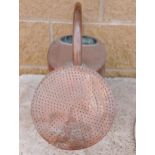 Copper watering can {H 40cm x W 60cm x D 19cm }
