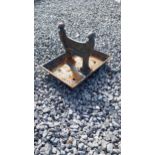 19th C. cast iron foot scraper {20 cm H x 23 cm W x 29 cm D}.