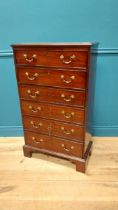 Good quality Irish Georgian mahogany bureau chest of drawers with fitted interior raised on