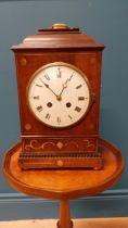 Good quality Edwardian mahogany and brass inlaid bracket clock with enamel dial in the Regency style