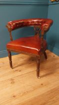 Good quality Edwardian mahogany desk chair with leather upholstered seat raised on turned legs and