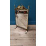 Good quality Victorian brass fire screen with mirrored panel {75 cm H x 49 cm W x 21 cm D}.