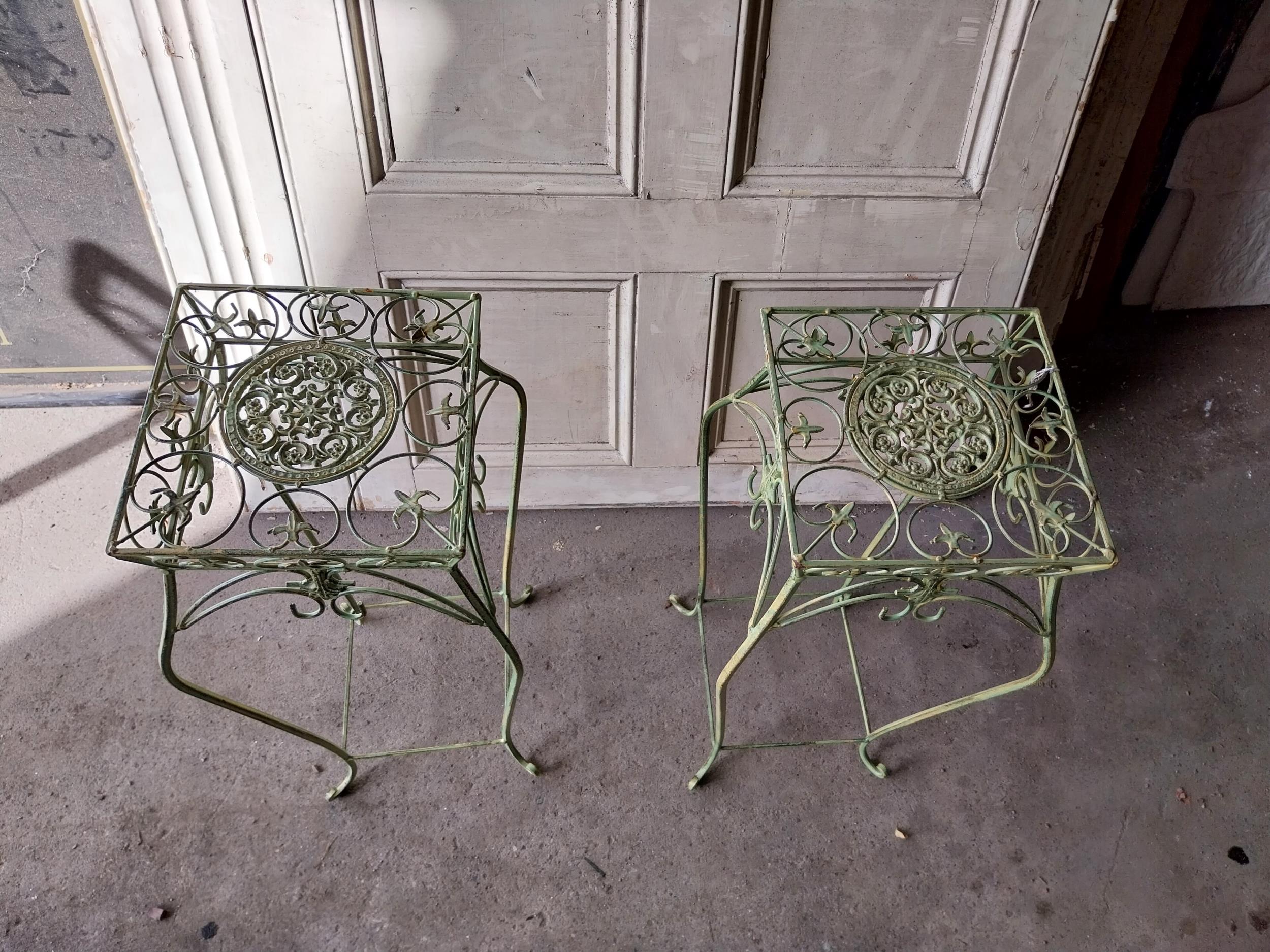 Pair of decorative painted metal plant stands {72 cm H x 30 cm W x 30 cm D}. - Image 3 of 3