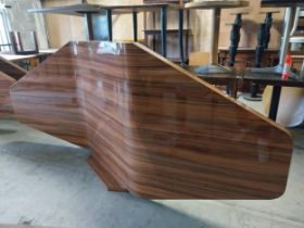 Good quality rosewood veneered divider originally from the Dublin Aer Lingus Premier Lounge {113