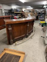 Mahogany curved bar front with brass foot rail {135cm x 400cm}