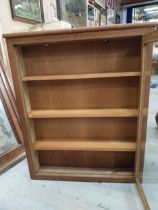 1970's oak wall display cabinet with single glazed door. {73 cm H x 61 cm W x 13 cm D}