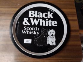 Black and White Scotch Whiskey tin plate drinks tray. {22 cm Dia.}.