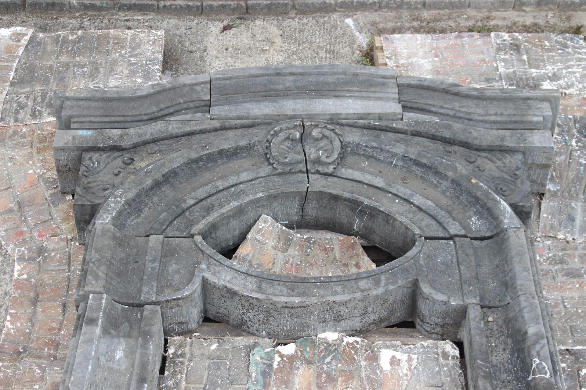 Early 19th C. Kilkenny stone door frame with arched top enclosing an oval window {H 360cm x W - Image 5 of 6