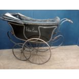 Silvercross pram {H 106cm x W 54cm x D 140cm }.