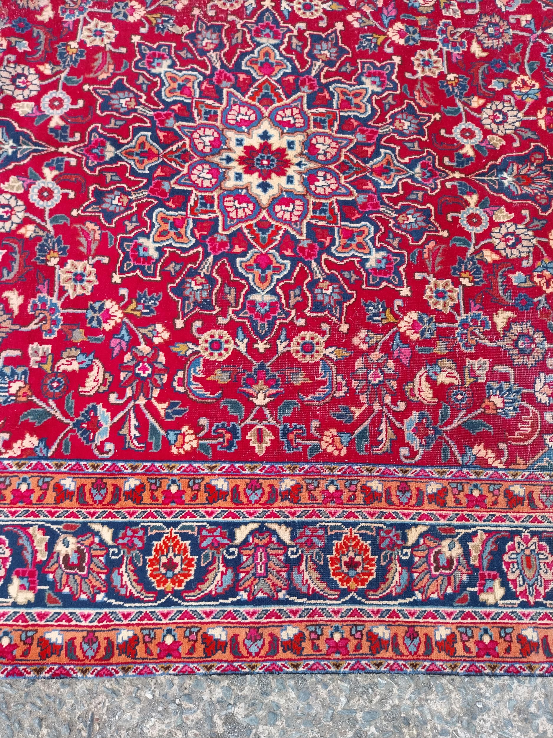 Good quality decorative Persian carpet square {300cm W x 209cm L} (not available to view in - Image 3 of 4