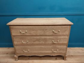 19th C. bleached oak French chest of drawers on cabriole legs. {91 cm H x 121 cm W x 51 cm D}.