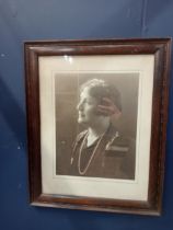 Woman portrait in oak frame 19th C {H 59cm x W 48cm }