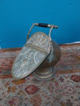 Good quality Victorian brass coal scuttle {50 cm H 32 cm W 51cm D}. (NOT AVAILABLE TO VIEW IN