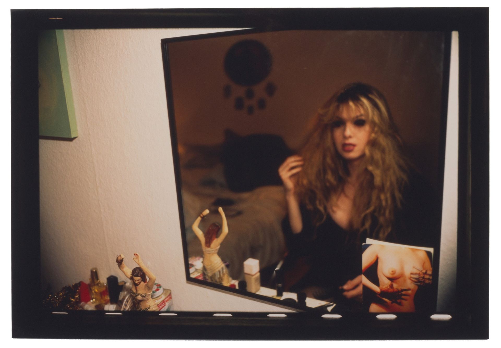 NAN GOLDIN. "JOEY IN MY MIRROR OF HORNE STRASSE, BERLIN 1992"