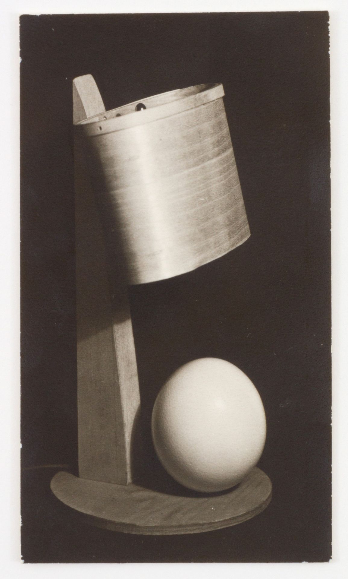 MAN RAY. "STUDIO DI OGGETTI" - Image 2 of 2