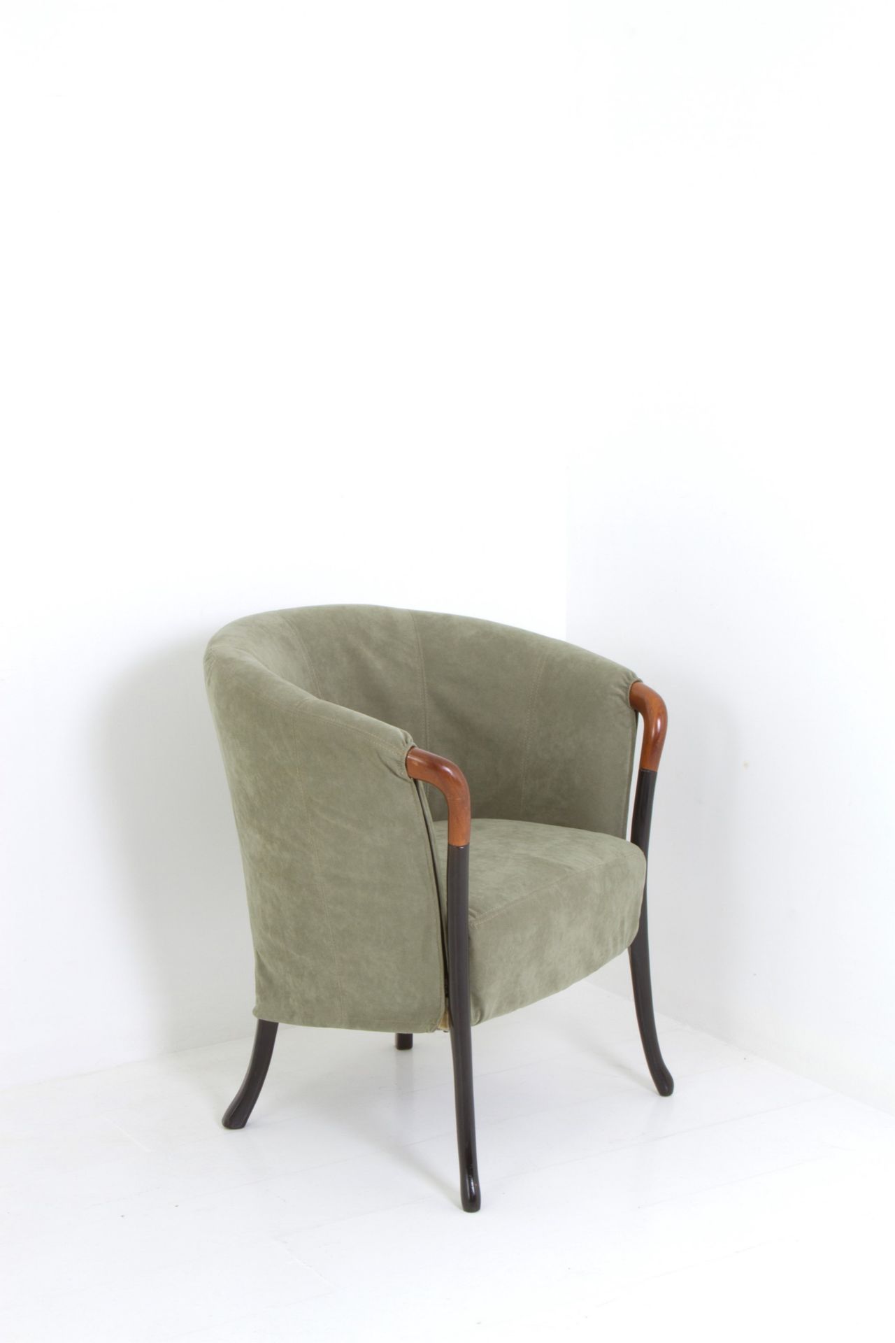 UMBERTO ASNAGO (Attr.). Armchair Progetti for GIORGETTI - Image 2 of 4