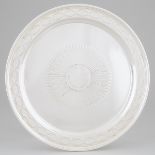 American Silver Circular Waiter, Tiffany & Co., New York, N.Y., c.1907-38, diameter 12 in — 30.5 cm