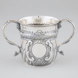 George III Silver Caudle Cup, William Frisbee, London, 1801, height 3.9 in — 10 cm