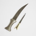 A Turkish Dagger With Bone Handle, Together With a Persian Knife, 19th Century, 十九世纪 土耳其及波斯短刀一组两件, l
