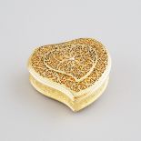 French Yellow Gold Heart-Shaped Snuff Box, Paris, late 19th century, width 2 in — 5.2 cm