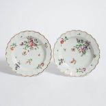 Pair of Worcester Flower Painted Scalloped Plates, c.1770, diameter 8.5 in — 21.5 cm (2 Pieces)