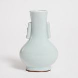 A Celadon-Glazed 'Arrow' Vase, Touhu, Qianlong Period, 18th Century, 清 乾隆 粉青釉贯耳瓶, height 6 in — 15.2