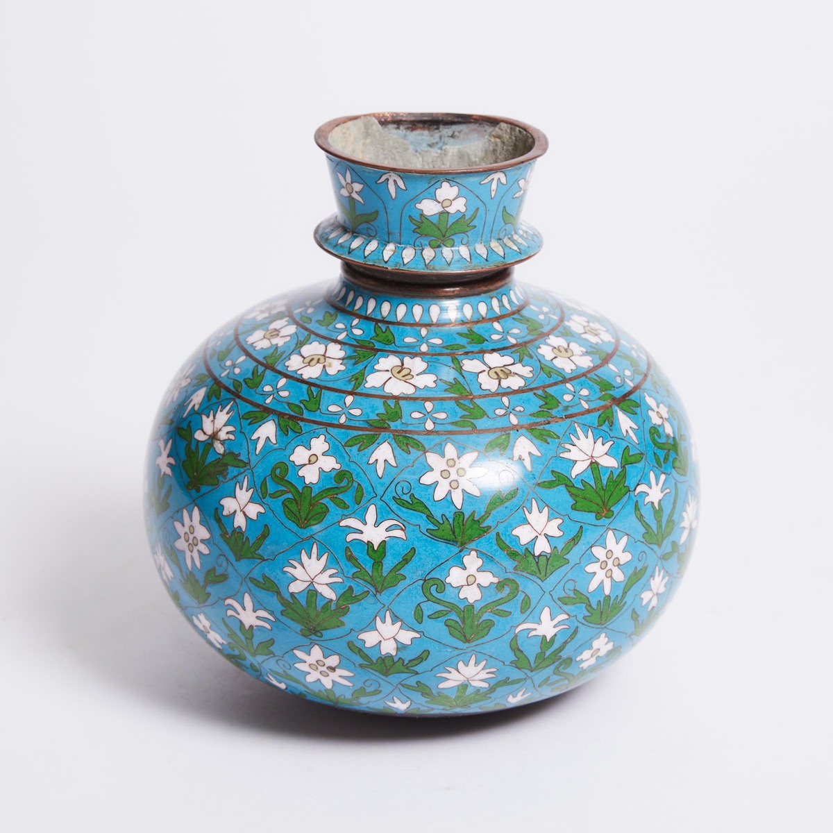 A Canton Enamel on Copper Huqqa Base for the Indian Market, 19th Century, 清 十九世纪 外销印度铜胎画珐琅水烟瓶, heigh - Image 2 of 3
