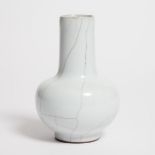 A Small Guan-Type Bottle Vase, 18th Century, 清 十八世纪 官式小瓶, height 6.7 in — 17 cm