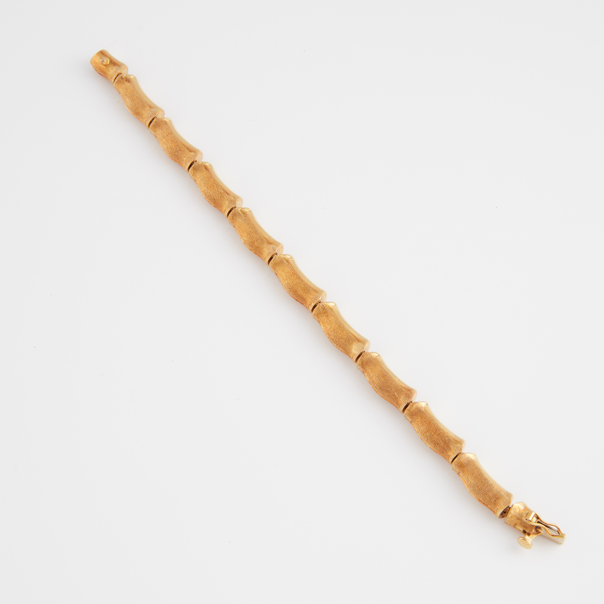 Italian 18k Yellow Gold Bracelet, formed in a bamboo motif - Image 2 of 2
