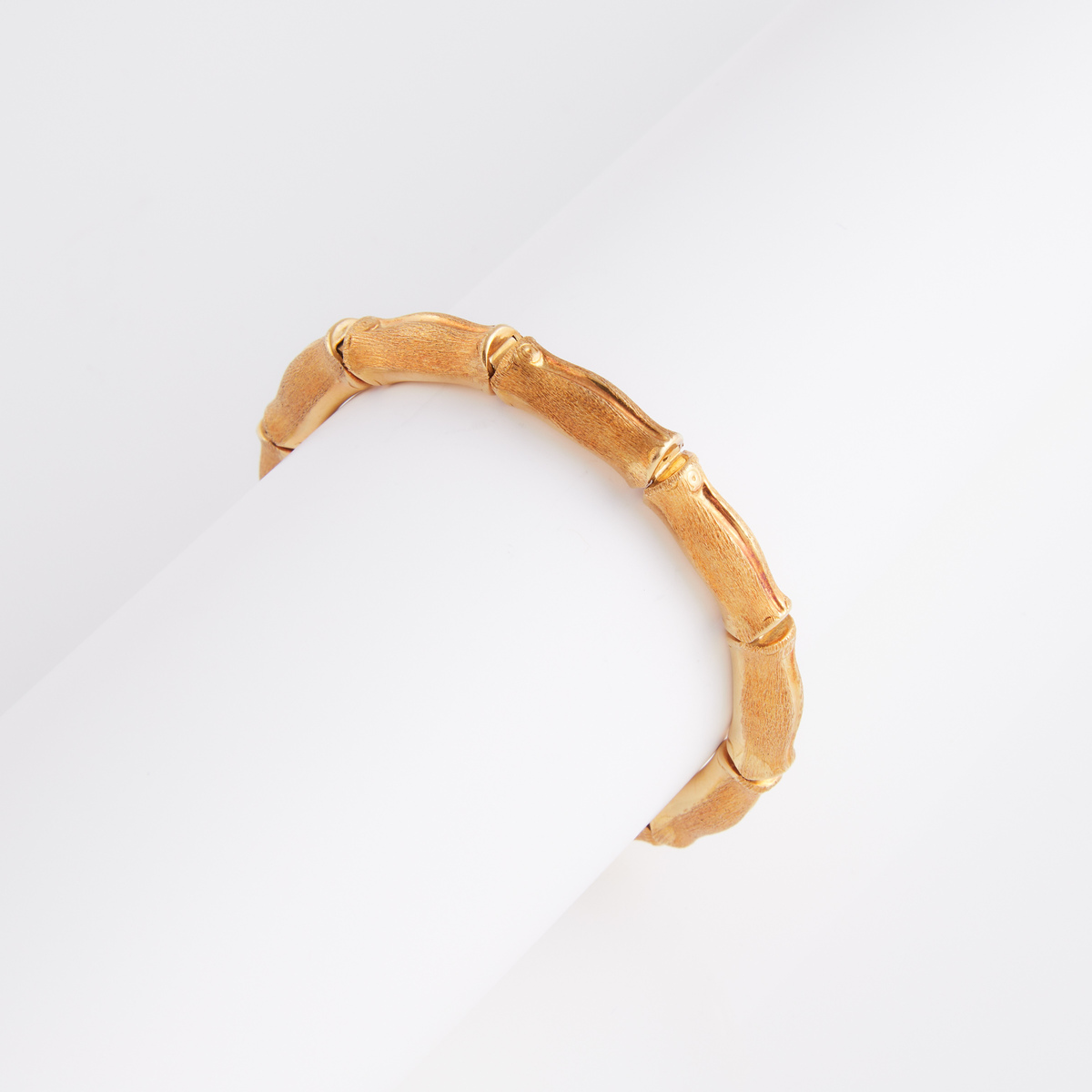 Italian 18k Yellow Gold Bracelet, formed in a bamboo motif