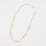 18k Yellow Gold Necklace, formed of rectangular ivory links