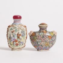 Two Famille Rose Snuff Bottles, Qianlong Mark, 19th Century, 清 十九世纪 乾隆款模印粉彩人物故事烟壶及矾红乾隆款百花不落地烟壶一组两件,