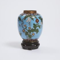 A Japanese Cloisonné Enamel Vase, Meiji Period (1868-1912), 日本 明治时期 七宝烧小花瓶, height 4.6 in — 11.6 cm
