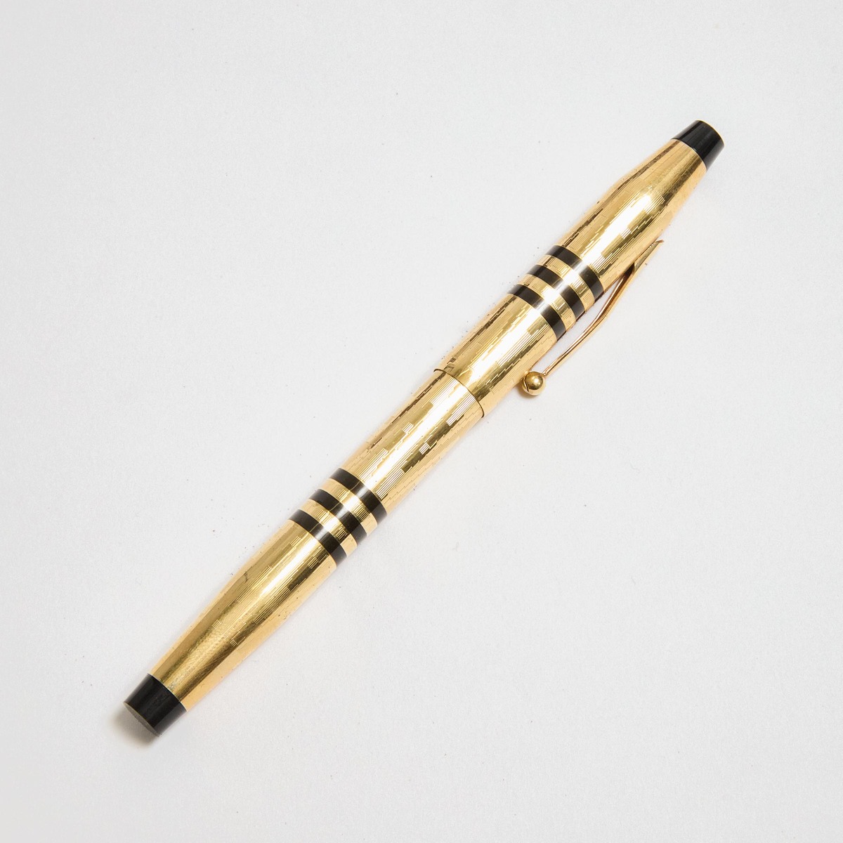 Cross 150th Anniversary Fountain Pen, #0881 of 2750; gold-plated and resin body with an 18k yellow g - Image 2 of 3