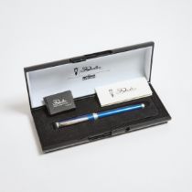 Delta Activa Hitechdesign Fountain Pen, blue resin body with silver trim; 18k gold nib; in the origi