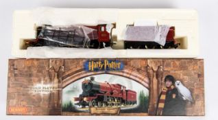 A Hornby OO gauge Harry Potter Hogwarts Express (R2301). 4-6-0 Hall Class tender locomotive, 5972,