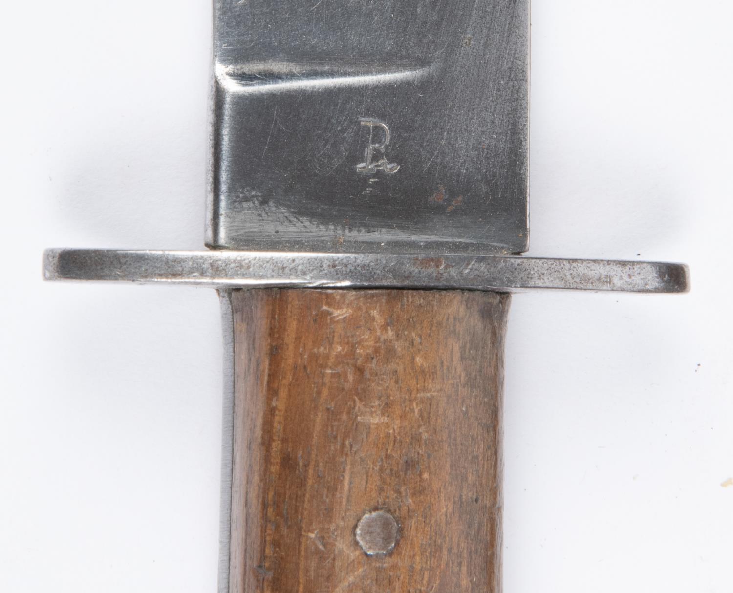 A WWI/WWII Italian fighting knife, single edged blade 8¼", the ricasso stamped "R", plain steel - Image 2 of 3