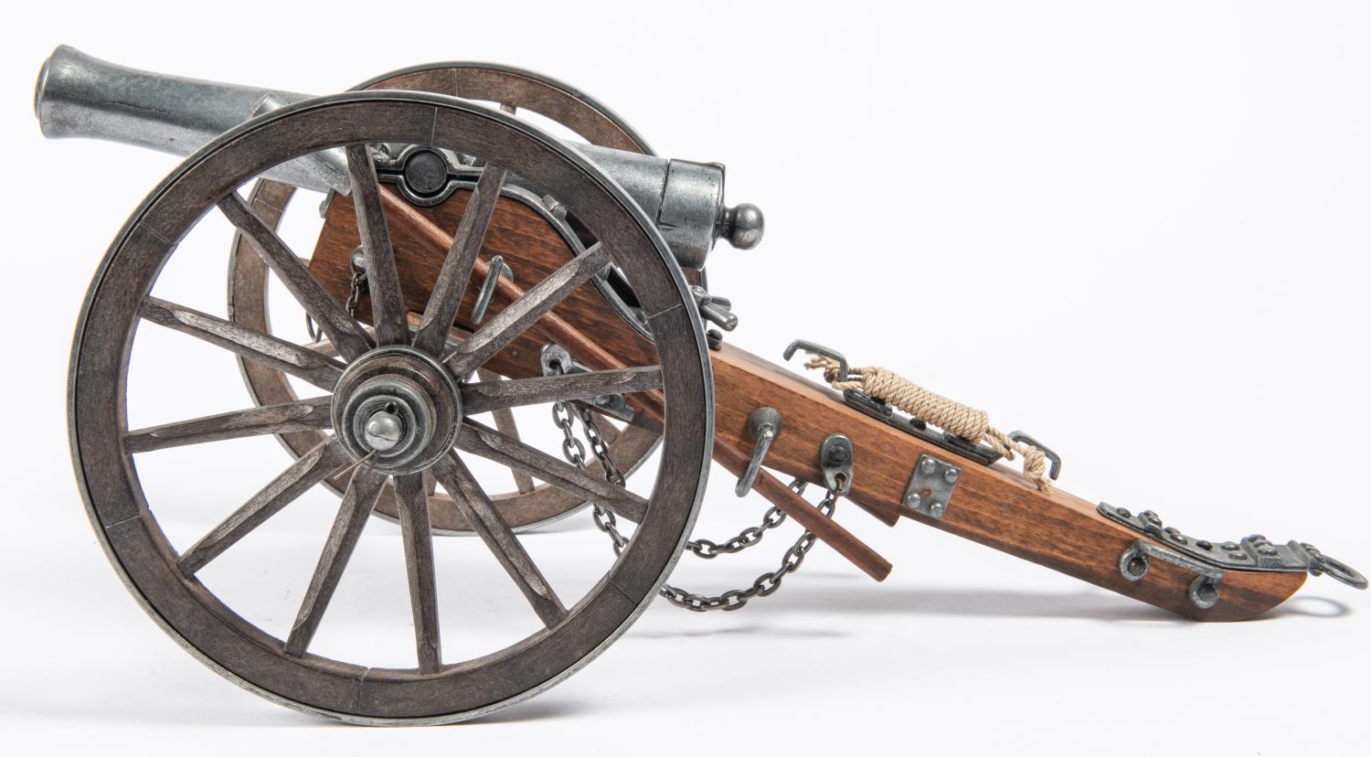 A model of a Waterloo period field gun, barrel 7½", on its 2 wheeled wooden carriage with rammer, - Image 4 of 5